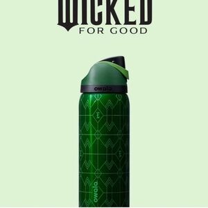Owala × Wicked For Good Elphaba Green Water Freesip 32oz, New! Limited Edition